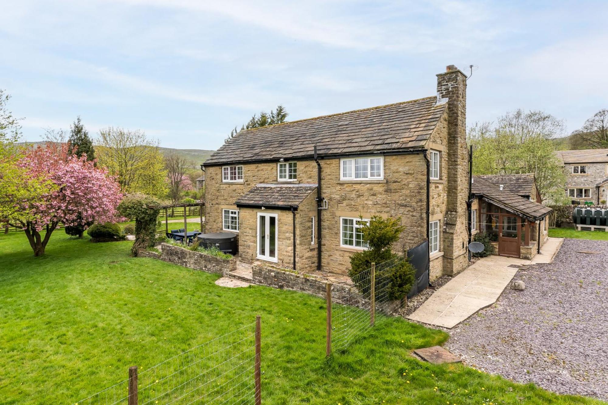 Central Malham, Sleeps 8, Outside Hot Tub, Yoga Studio Buitenkant foto